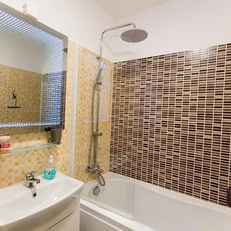Cozy Apartment - Palas Iasi Exterior foto